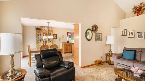 18202 Wingate, Macomb, MI 48042 photo 6