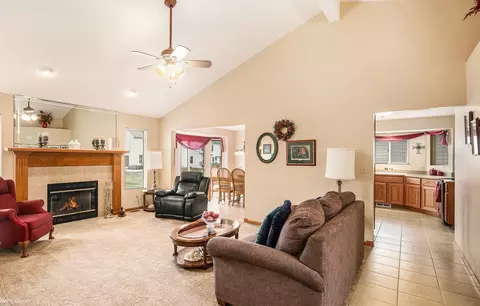 18202 Wingate, Macomb, MI 48042 photo 4