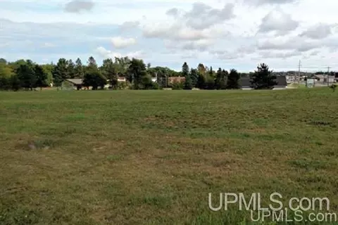 lot5 Sundance, Norway, MI 49870