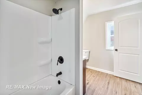 700 Broadway, Owosso, MI 48867 photo 16