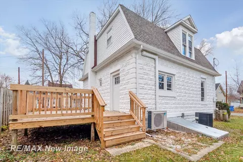 700 Broadway, Owosso, MI 48867 photo 25