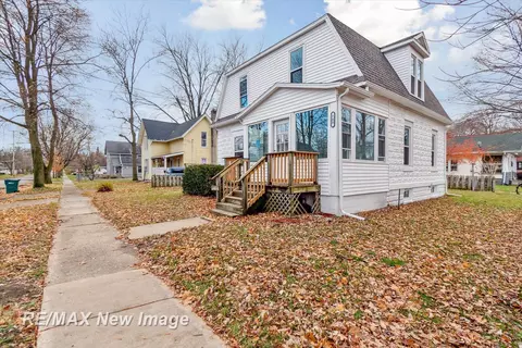 700 Broadway, Owosso, MI 48867 photo 3