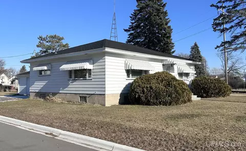 1412 14th, Menominee, MI 49858
