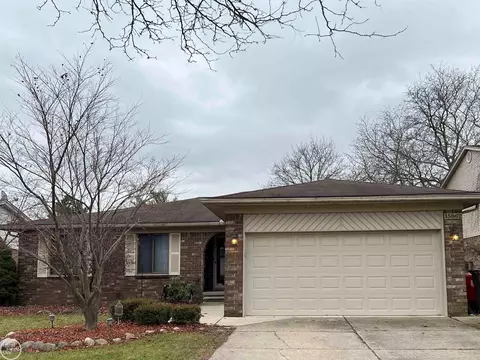 15862 Bexley, Clinton Township, MI 48038
