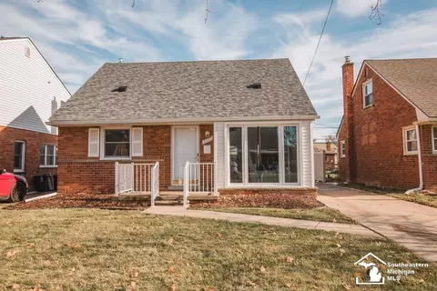 1107 16th, Wyandotte, MI 48192