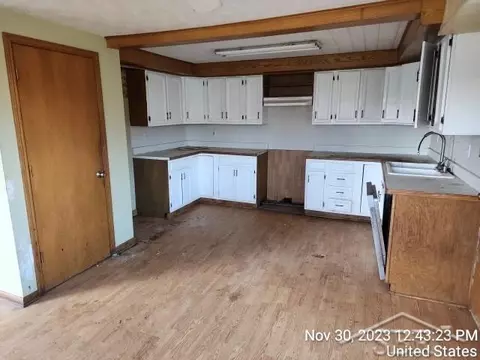 10090 Beecher, Flushing, MI 48433 photo 16