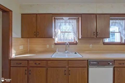 6405 Brewer, Flint, MI 48507 photo 19