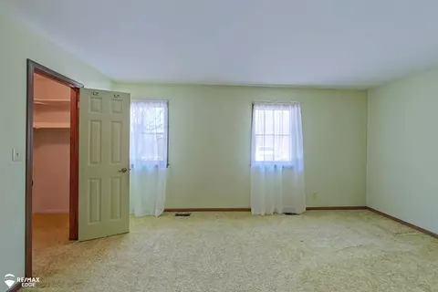 6405 Brewer, Flint, MI 48507 photo 24