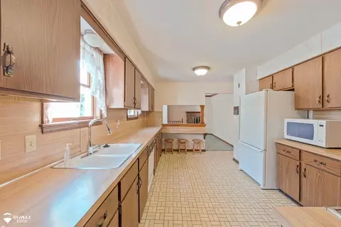 6405 Brewer, Flint, MI 48507 photo 20