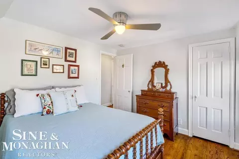1379 Hampton, Grosse Pointe Woods, MI 48236 photo 21