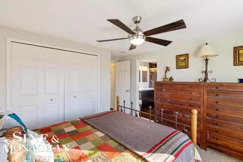 1379 Hampton, Grosse Pointe Woods, MI 48236 photo 18