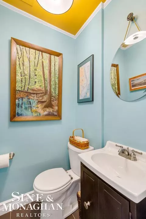 1379 Hampton, Grosse Pointe Woods, MI 48236 photo 16