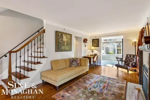 1379 Hampton, Grosse Pointe Woods, MI 48236 photo 6