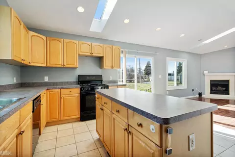 5376 Gardner E, Sterling Heights, MI 48310 photo 12