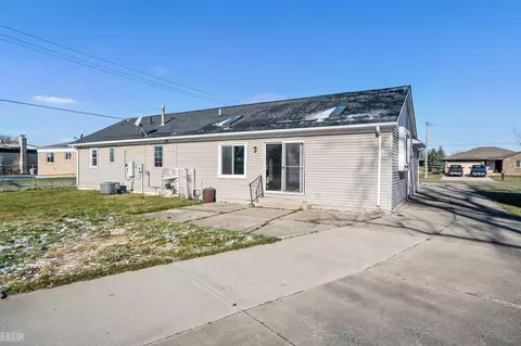 5376 Gardner E, Sterling Heights, MI 48310 photo 26