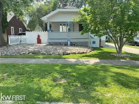 2505 Berkley, Flint, MI 48504