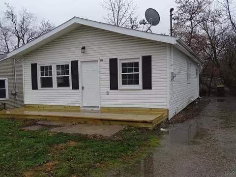 958 S Winter, Adrian, MI 49221