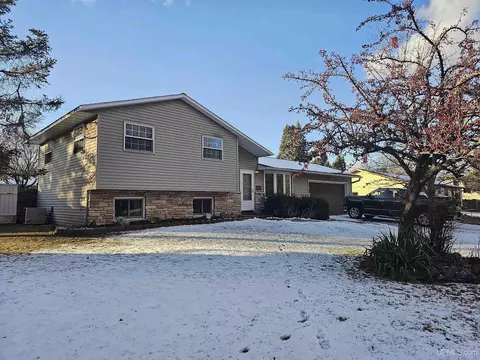 813 Westwood, Kingsford, MI 49802