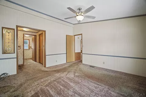 1010 Sutton, Adrian, MI 49221 photo 23