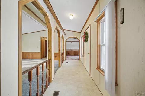 1010 Sutton, Adrian, MI 49221 photo 6