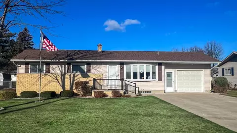 2959 Chrysler, Bay City, MI 48706