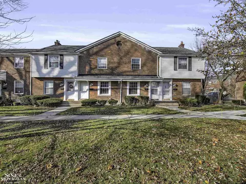22982 Gary, Saint Clair Shores, MI 48080