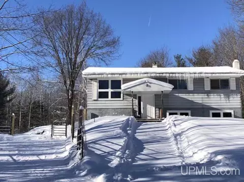 1320 Olmsted, Ishpeming, MI 49849 photo 40