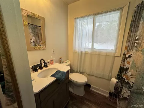 1320 Olmsted, Ishpeming, MI 49849 photo 10