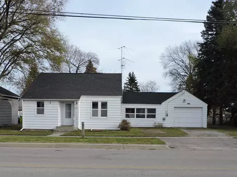 305 S Water, Pinconning, MI 48650