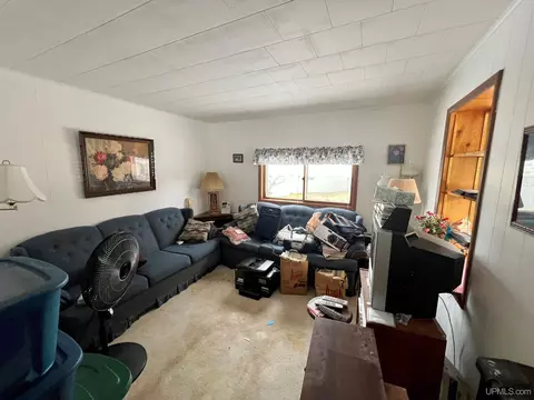 5 Baker, Caspian, MI 49915 photo 4