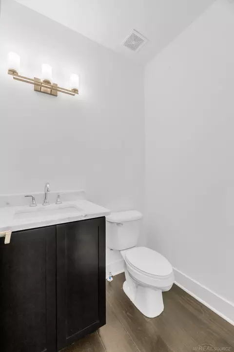 49725 Bingham, Macomb, MI 48044 photo 17