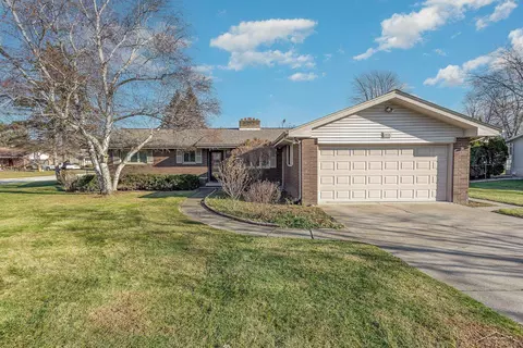 2898 Hemmeter, Saginaw, MI 48603