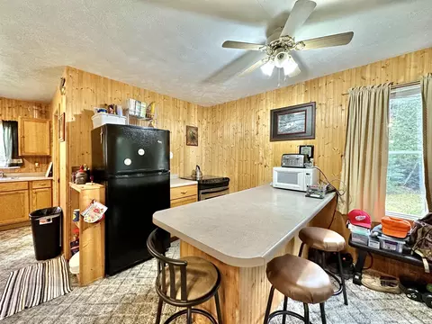 6180 G5, Escanaba, MI 49829 photo 5