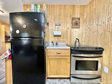 6180 G5, Escanaba, MI 49829 photo 11