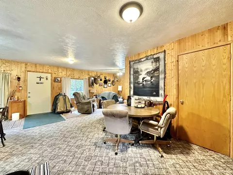 6180 G5, Escanaba, MI 49829 photo 9