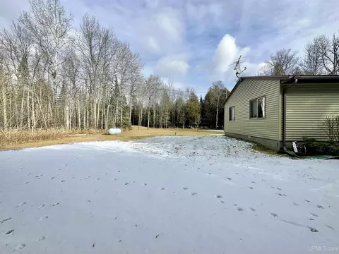6180 G5, Escanaba, MI 49829 photo 23