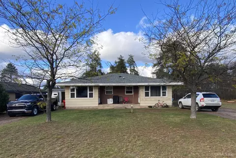 66 E Anthony, Gwinn, MI 49841