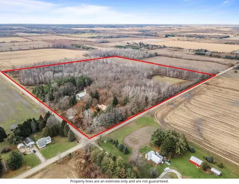 2230 Greening, Applegate, MI 48401