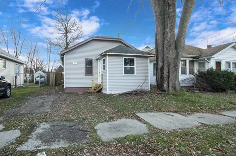 733 Freeman, Flint, MI 48507