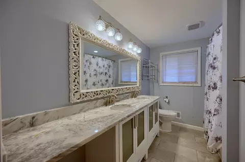 4798 Calvert, Troy, MI 48085 photo 25