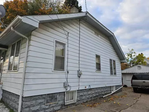 2116 Brown, Flint, MI 48503 photo 2