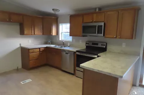 11435 Hunt, Romulus, MI 48174 photo 14