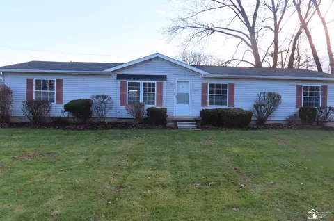 11435 Hunt, Romulus, MI 48174