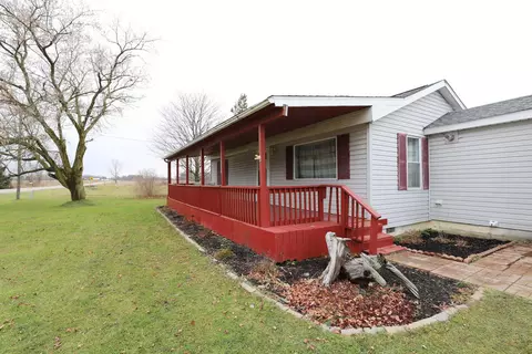 11426 W Stanley, Flushing, MI 48433 photo 2