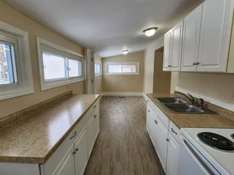 330 Arbor, Lake, MI 48632 photo 9