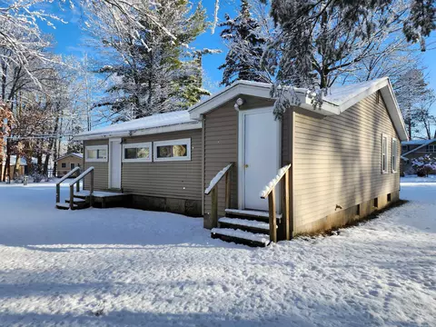 330 Arbor, Lake, MI 48632 photo 33