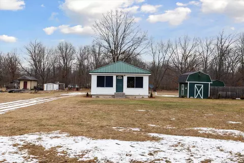 11221 E Vly, Mount Pleasant, MI 48858