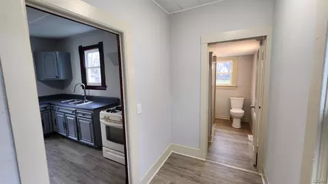 540 James, Adrian, MI 49221 photo 20