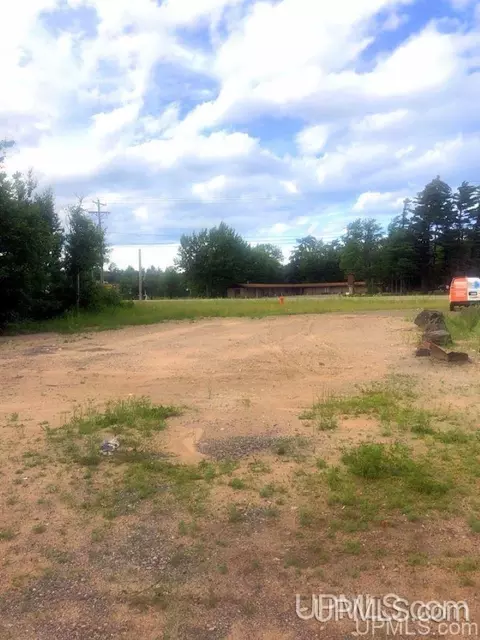 tbd E Us41m28, Negaunee, MI 49866 photo 5