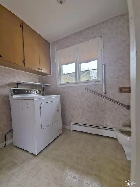 2775 Gruber, Monroe, MI 48162 photo 11